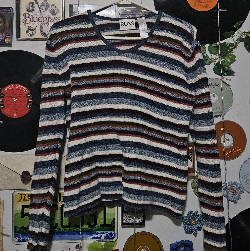 Womens sweater size small